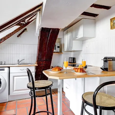 Bnbnova - 2br - Ile Saint-louis Apartment *