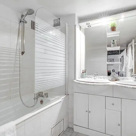 Bnbnova - 2br - Ile Saint-louis Apartment *